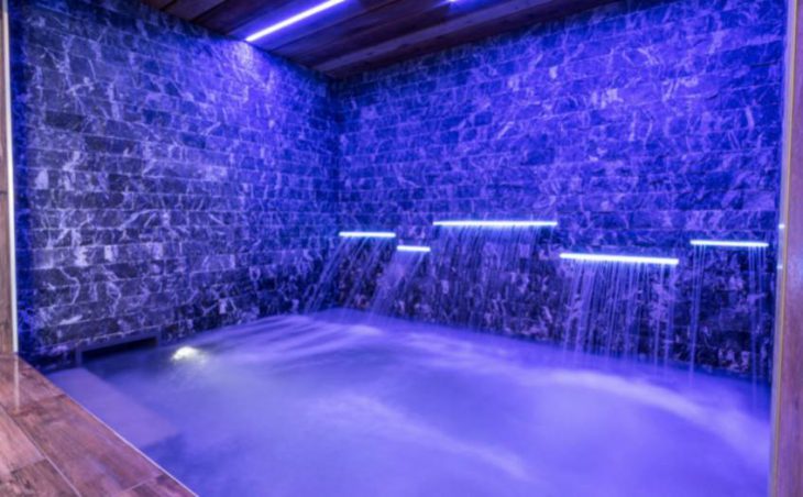Chalet de L'Ours Apartments in Les Arcs , France image 15 